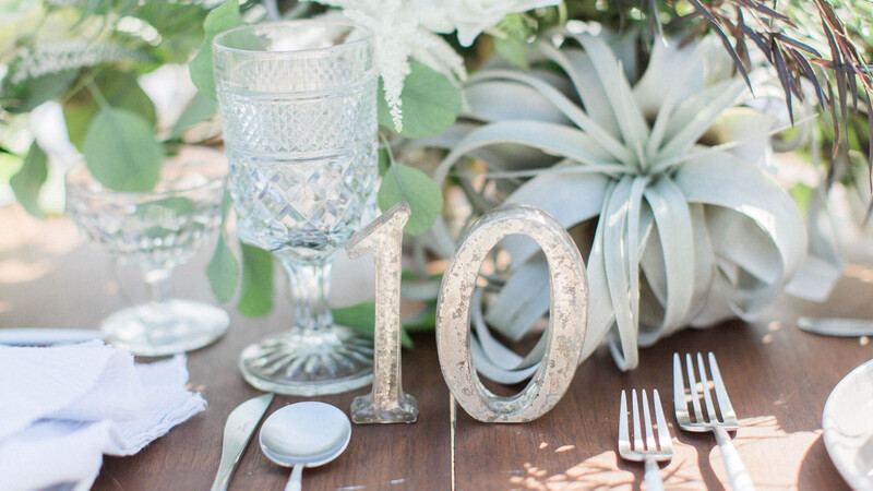 gold and white wedding decor