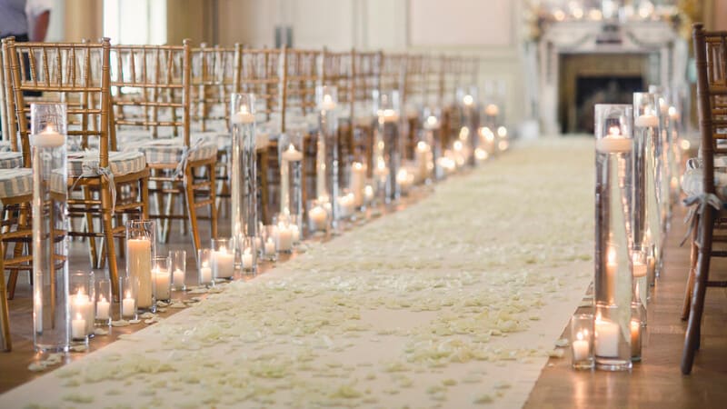 gold and white wedding decor